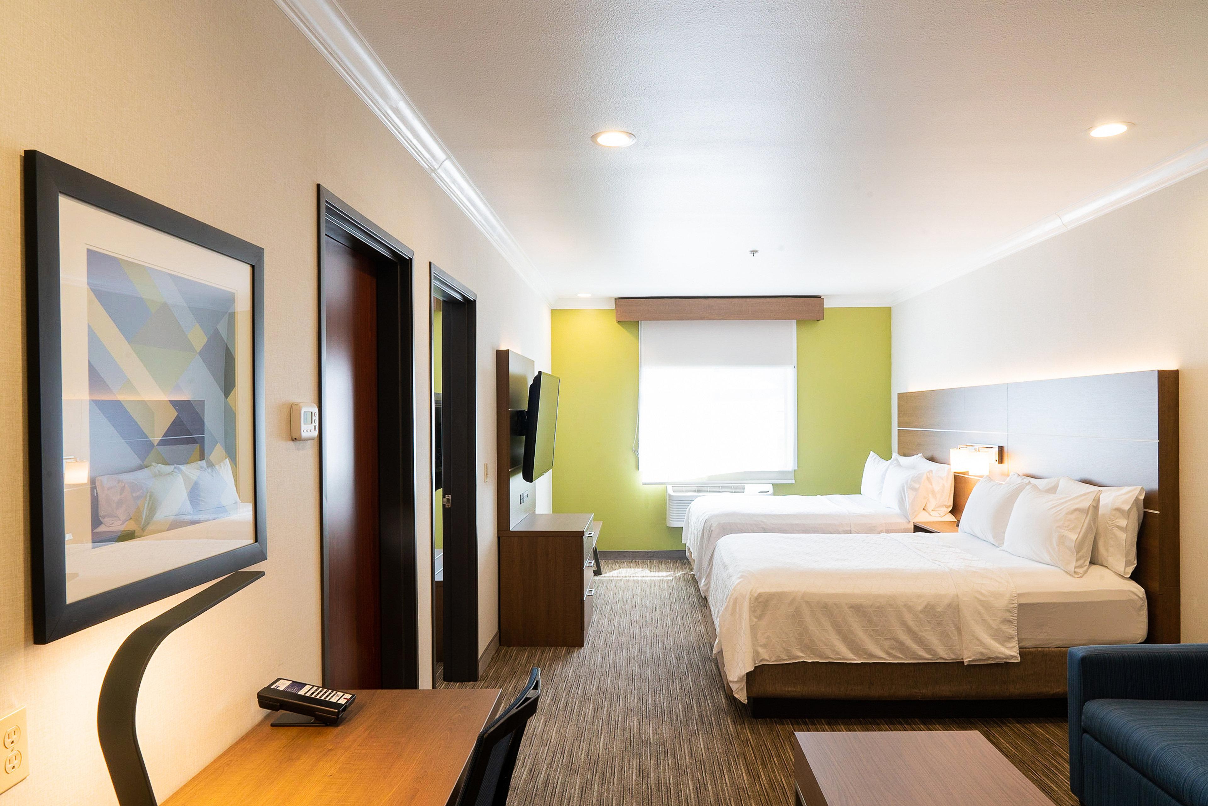 Holiday Inn Express Davis-University Area By Ihg Exterior photo