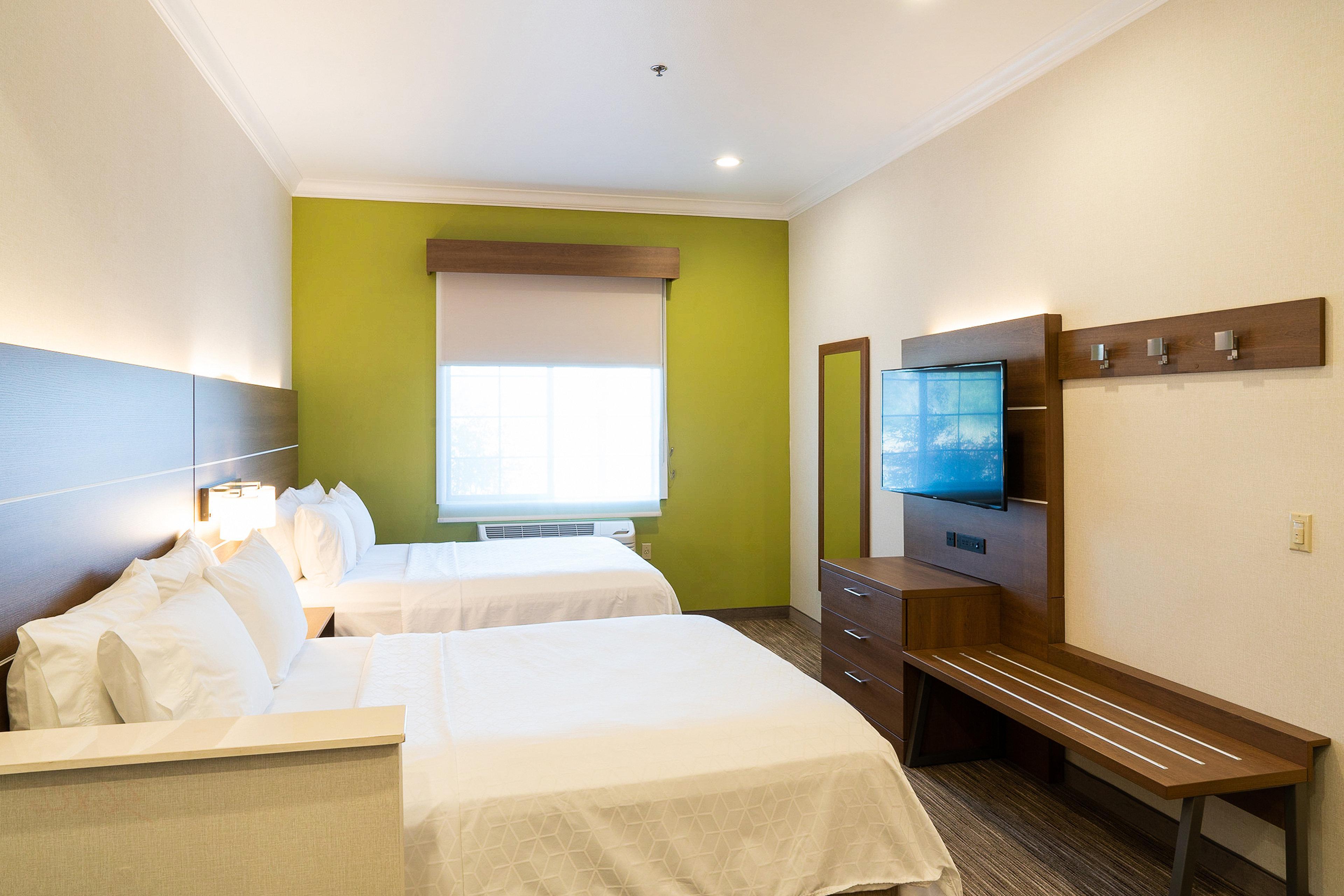 Holiday Inn Express Davis-University Area By Ihg Exterior photo
